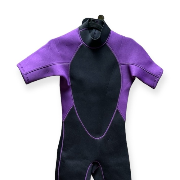 🌻NEW REALON Black Purpl e 3mm Neoprene Shorty Wetsuit Size Medium - Picture 5 of 11